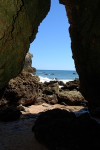 315 Albufeira  wandeling op strand en rotskust