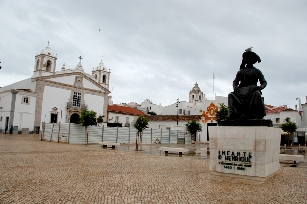 675 Sagres - plein voor de H. Mariakerk