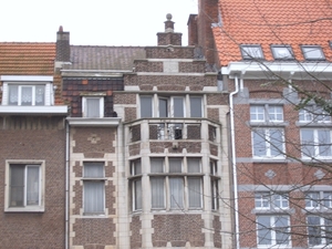 SUC52281