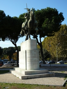 Piazza Albania - Giorgio Castrioti Scanderberg (1405-1468)