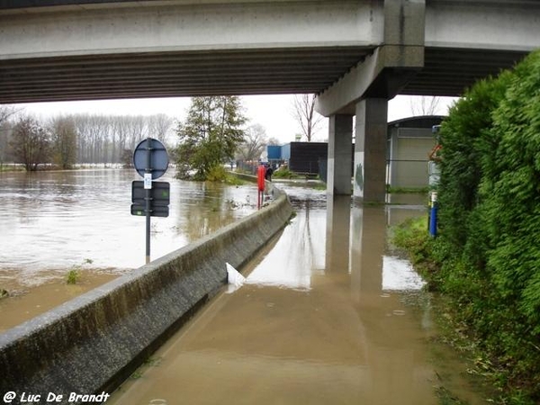 Denderleeuw overstroming wateroverlast