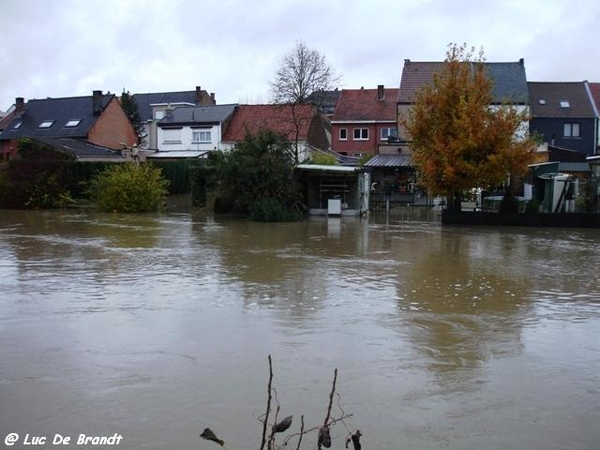 Denderleeuw overstroming wateroverlast