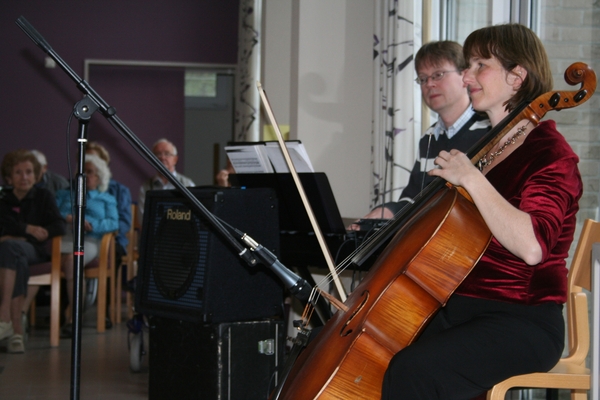 FEESTNAMIDDAG  WOONZORGCENTRUM