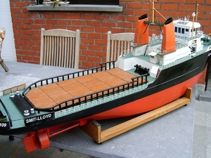 SMIT-LLOYD  2