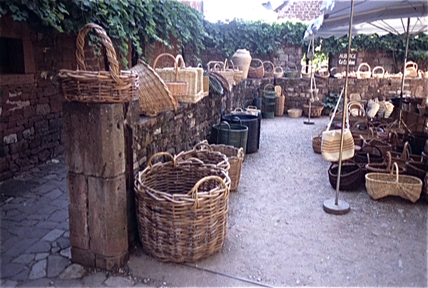 Colonges-la-Rouge (Dordogne)