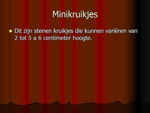 Stenen minikruikjes