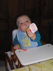 17) Ruben met zijn dessert