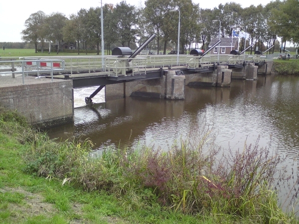 achterzijde stuw