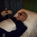 roger op zen bed 003