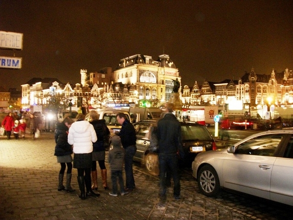 091-Vrijdagsmarkt-gebouwen van de socialistische arbeidsbeweging