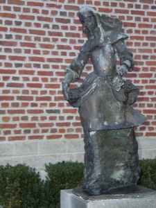 PC120025