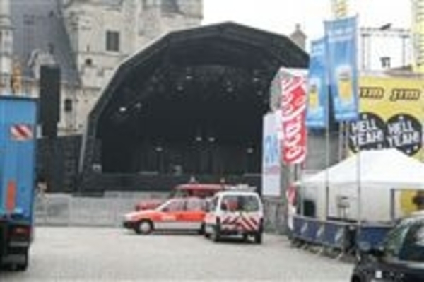 2007_08_25 Trouw Maaike & Bart 005