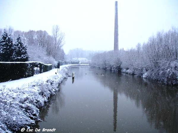 Denderleeuw wandeling sneeuw