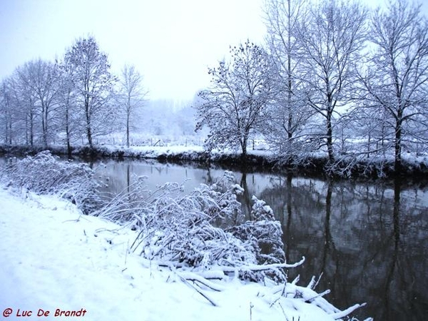 Denderleeuw wandeling sneeuw