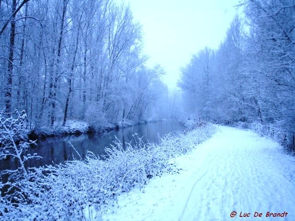 Denderleeuw wandeling sneeuw