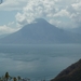 55 Lago de Atitlan _P1080802 _zicht op het meer