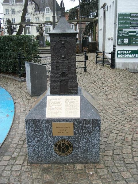 156-Maquette van de toren