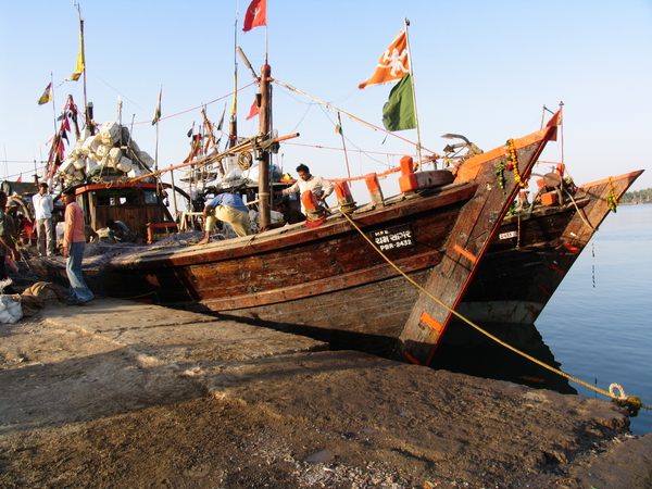 IN DE HAVEN VAN DIU