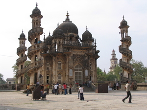 MAUSOLEUM - JUNAGADH