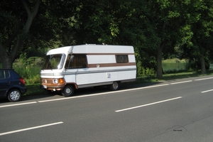 Mercedes oldie camper