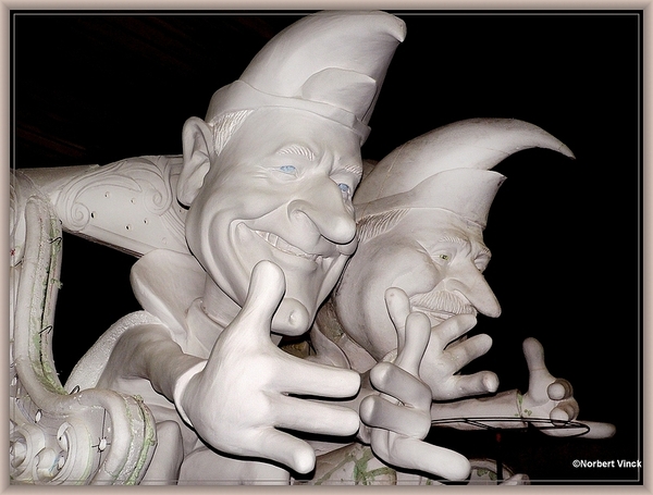 sized_sized_P2110845a