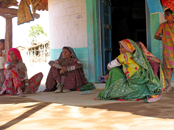 DE SCHADUW OPZOEKEN - KUTCH