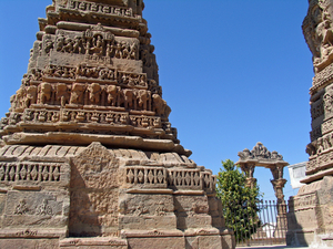 DETAIL TORANS - VADNAGAR