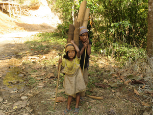 NOG WAT KINDEREN GAAN OM WATER