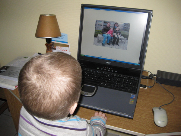 07) Ruben is ook gek van mama & papa