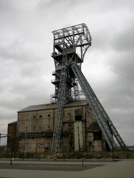 058-De 52m schachttoren-1924