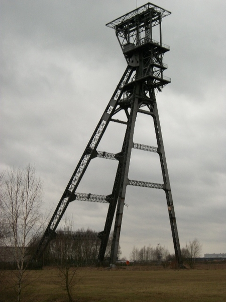 094-Een totaal gewicht van 350ton