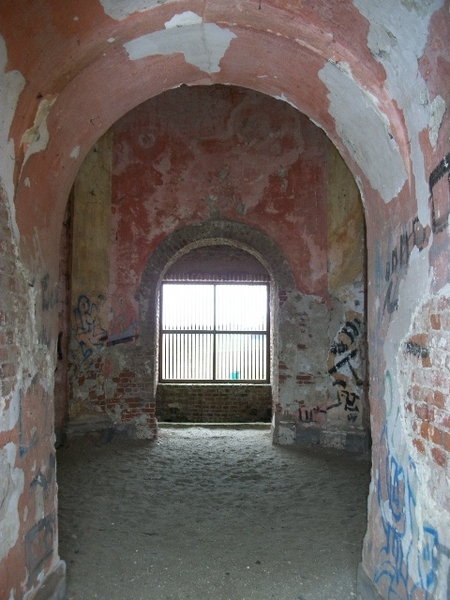 111-Hier was 2km.onderg-gang naar Hoegaardenklooster