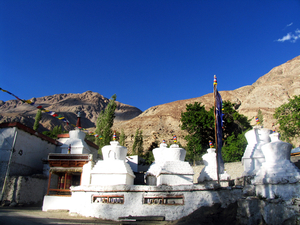 DE OUDE KLEINE GOMPA VAN SUMUR