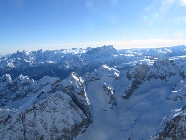 20110201 102 vanaf Marmolada