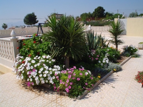 jardin bart 2004
