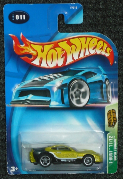 P1340935_HotWheels_ToyotaSupraTsunami_OliveGreen_White&Black&Yell