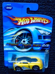 DSC04845-Hot-Wheels_Tooned-Toyota-Supra_met-Yellow-black_Grey-&-b