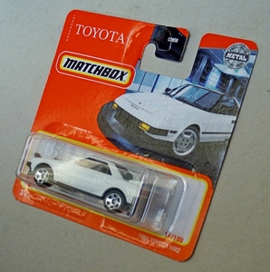 DSCN4948_Matchbox_1984-Toyota-MR2_wit_black-plas-Thai-base_smoke-