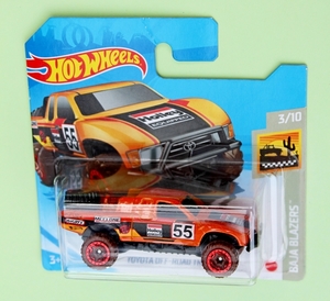 IMG_7450_HotWheels_Toyota-off-road-truck_orange_Holley-55_black-p