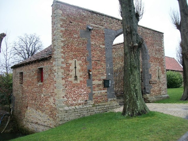 095-Overblijfselen van oud Hof