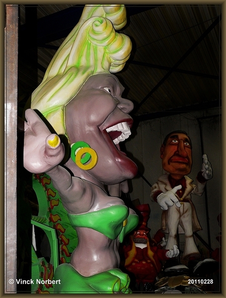 sized_sized_P2120883a