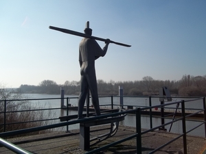 BEELD OP DE DIJK IN SINT-AMANDS