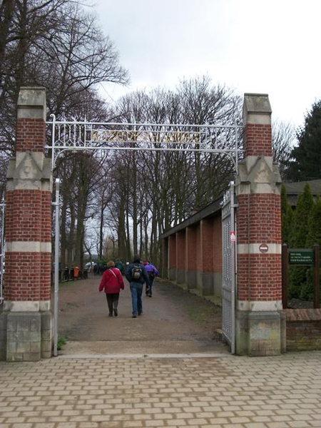 087-Ingang Rozenkransweg-Scherpenheuvel