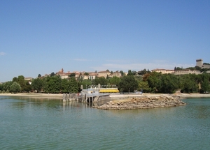 Castiglione vanaf de boot
