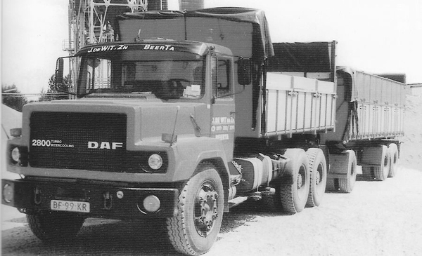 DAF-2800 6x4