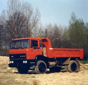 DAF-2100