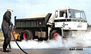 DAF-2000