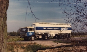 DAF-2600 GELDERS SPETRA (D)