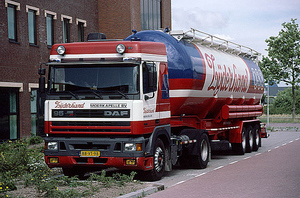 DAF-95ATI ZIJDERHAND MOERKAPELLE (NL)