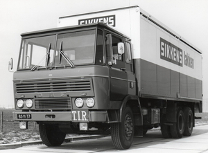 DAF-2600 SIKKENS SASSENHEIM (NL)